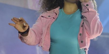 Awa Fami se une a ELEBE 2.0: un nuevo capítulo en su vibrante carrera musical